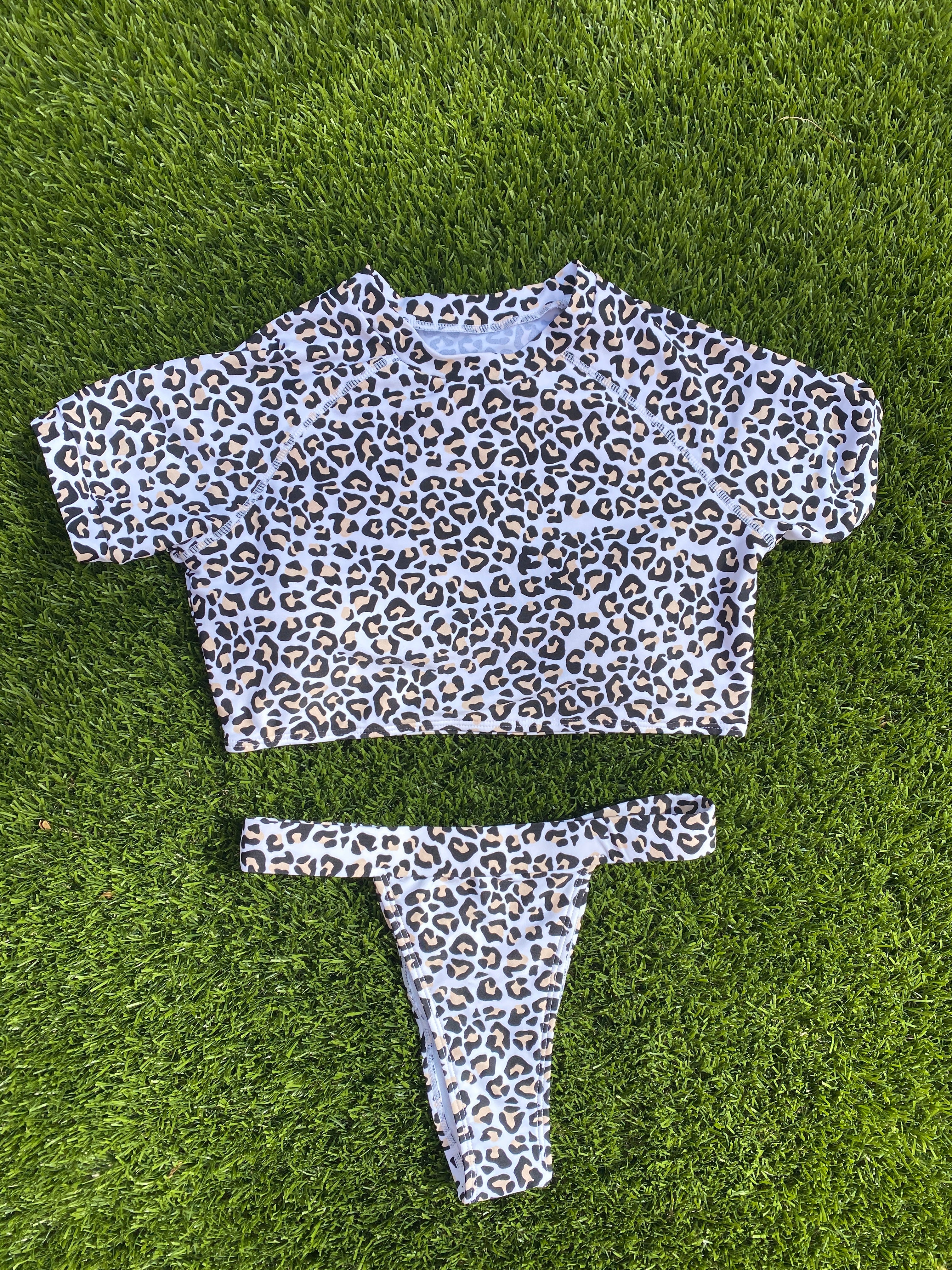 T-shirt bikini - printed TOP size S - BOTTOM size XS